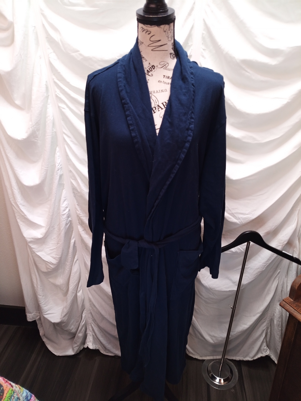Classic Shawl-Collar Navy Women's Robe with Tie Waist
